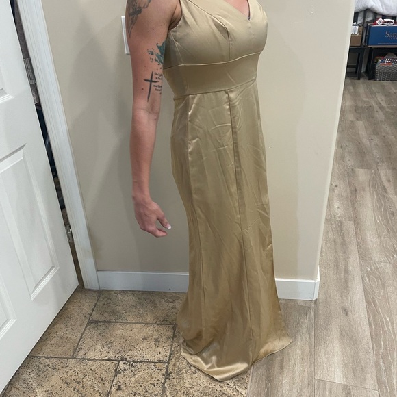 Elegant Golden Evening Dress Celebrate Davids Bridal Studio Size 6 NWT - Picture 6 of 14